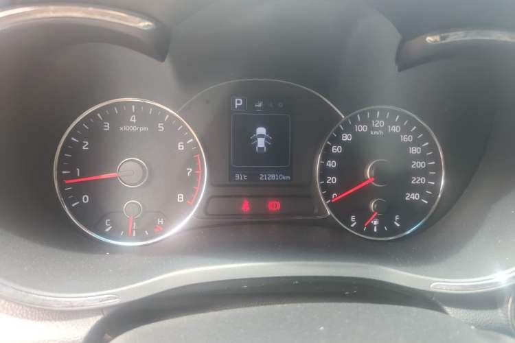 Used Kia K3 2016 1.6L Automatic GLS Odometer Close Up