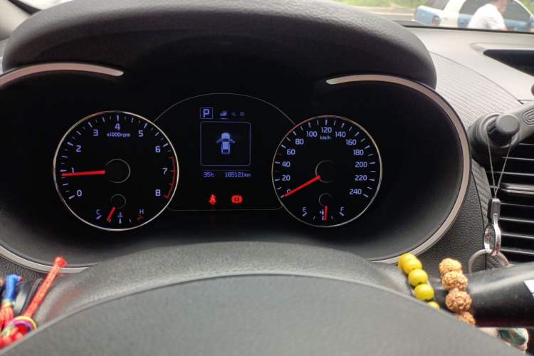 Used Kia K3 2016 1.6L Automatic GLS Odometer Close Up
