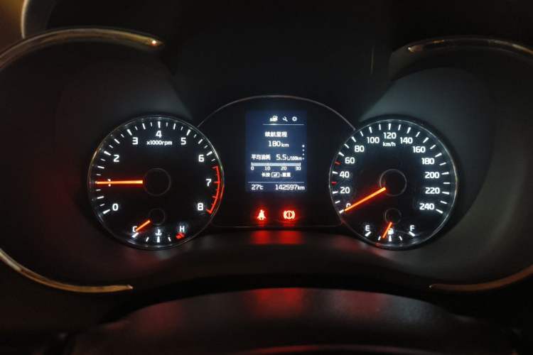Used Kia K3 2016 1.6L Manual GL Odometer Close Up