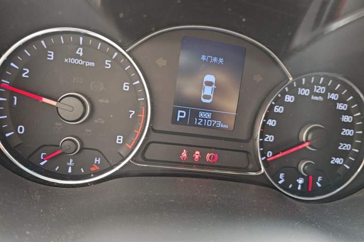 Used Kia K3 2016 1.6L Automatic GLS Odometer Close Up