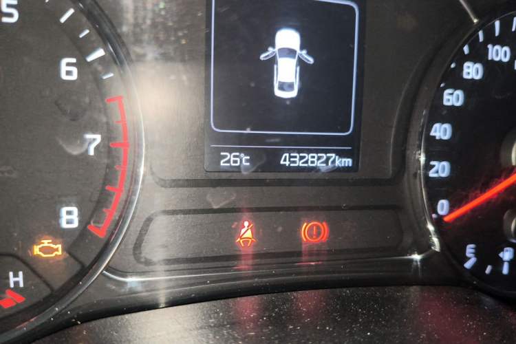 Used Kia K3 2016 1.6L Manual GL Odometer Close Up