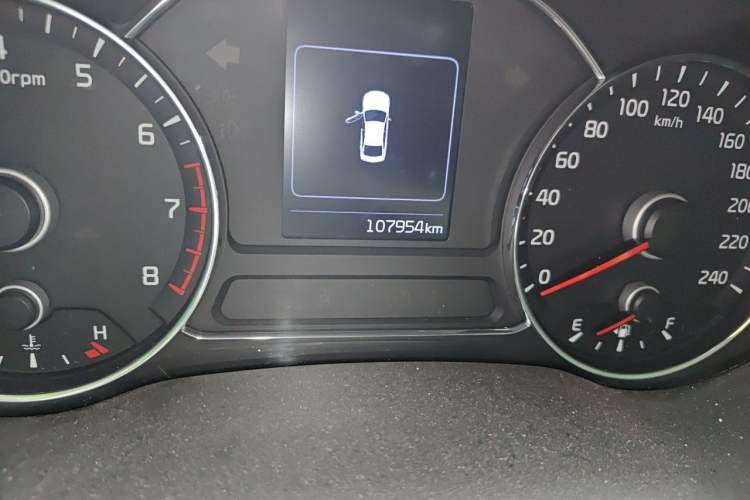 Used Kia K3 2016 1.6L Manual GL Odometer Close Up