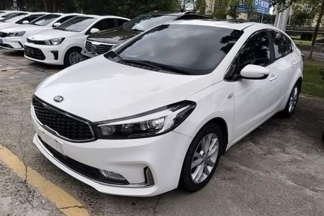 Used Kia K3 2016 1.6L Automatic with Sunroof