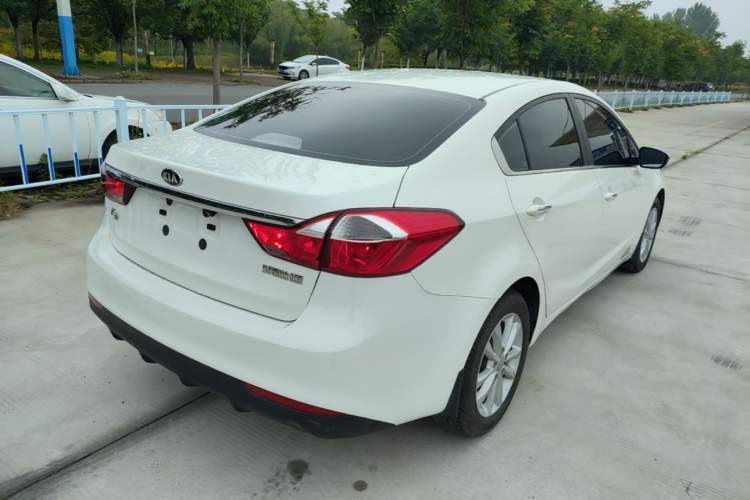 Used Kia K3 2016 1.6L Automatic with Sunroof Rear Right 45 Deg