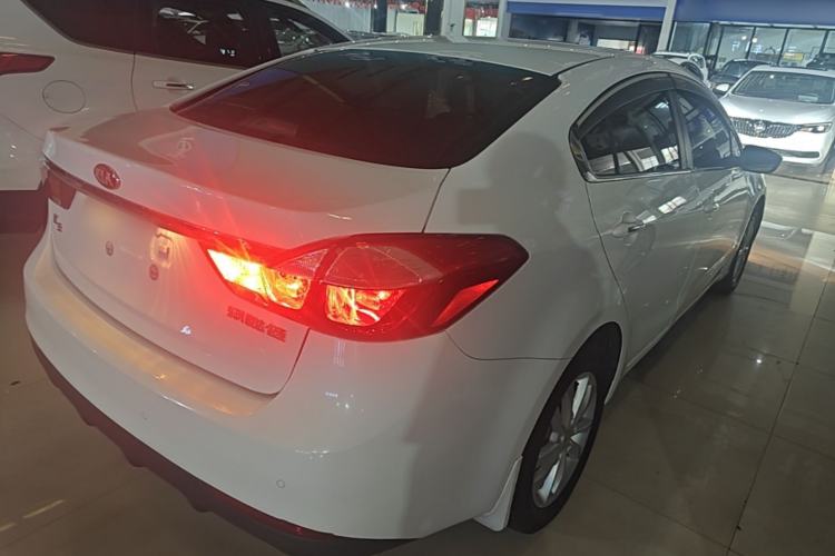 Used Kia K3 2016 1.6L Automatic GLS Rear Right 45 Deg