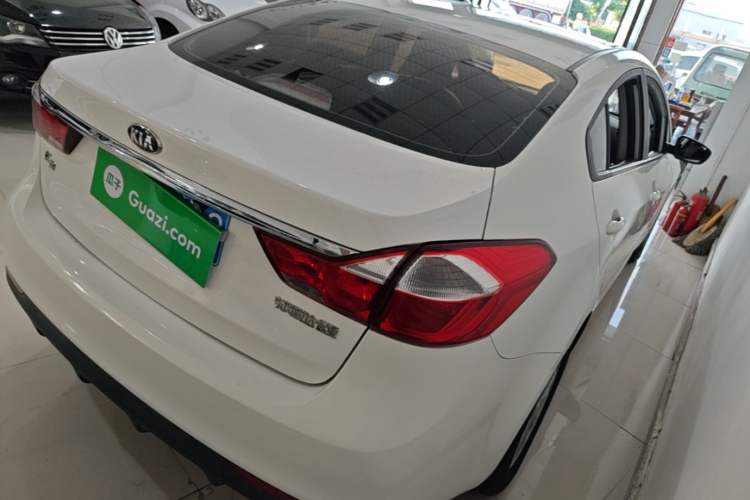Used Kia K3 2016 1.6L Manual GL Rear Right 45 Deg