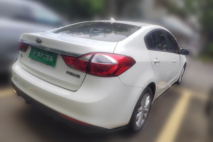 Used Kia K3 2016 1.6L Automatic GLS Rear Right 45 Deg