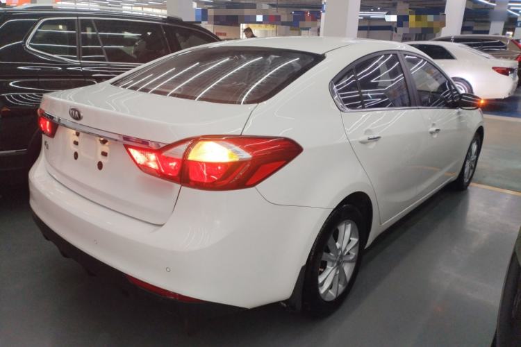 Used Kia K3 2016 1.6L Automatic GLS Rear Right 45 Deg