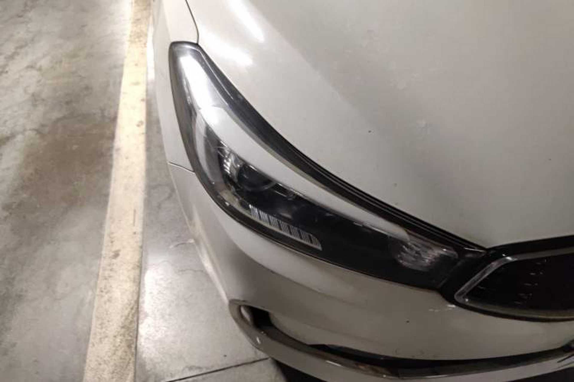 Used Kia K3 2016 1.6L Automatic GLS Right Front Headlight