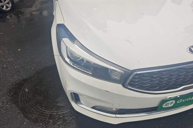 Used Kia K3 2016 1.6L Automatic GL Right Front Headlight