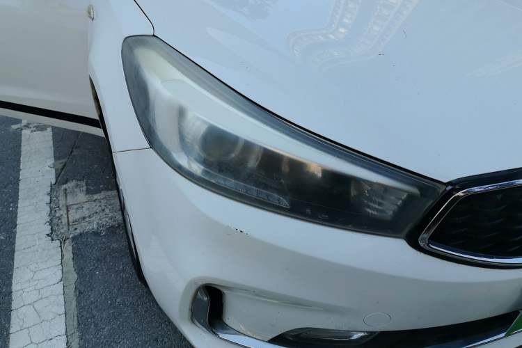 Used Kia K3 2016 1.6L Automatic GL Right Front Headlight