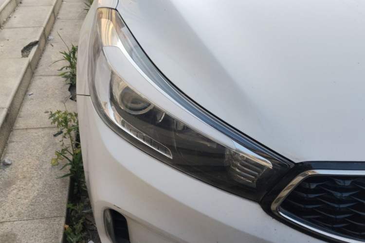 Used Kia K3 2016 1.6L Manual GL Right Front Headlight