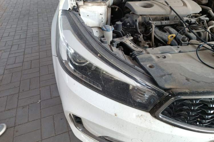 Used Kia K3 2016 1.6L Automatic GL Right Front Headlight
