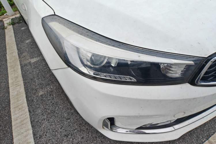 Used Kia K3 2016 1.6L Automatic GL Right Front Headlight