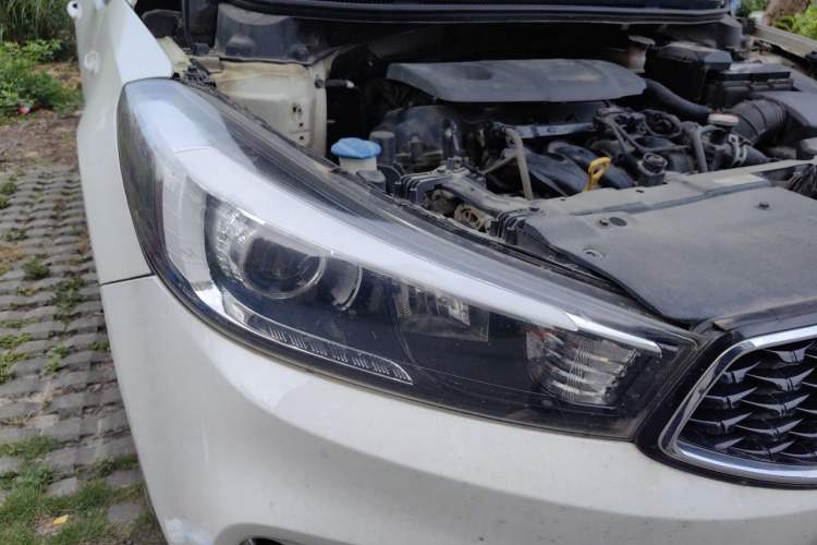 Used Kia K3 2016 1.6L Automatic GL Right Front Headlight