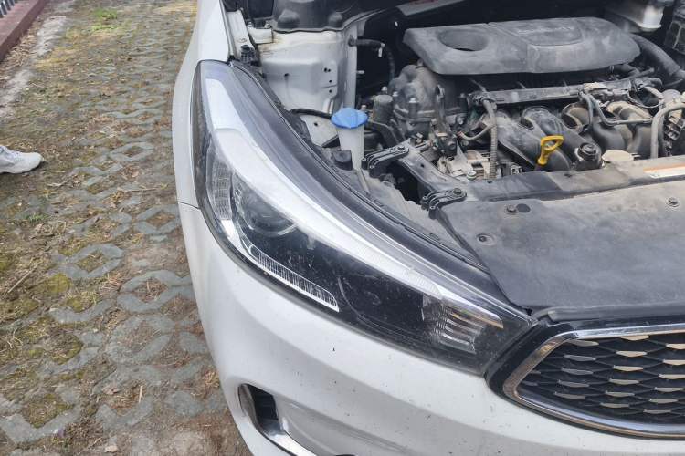 Used Kia K3 2016 1.6L Automatic GLS Right Front Headlight