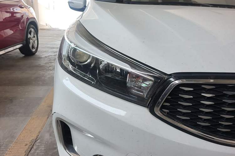 Used Kia K3 2016 1.6L Automatic GLS Right Front Headlight