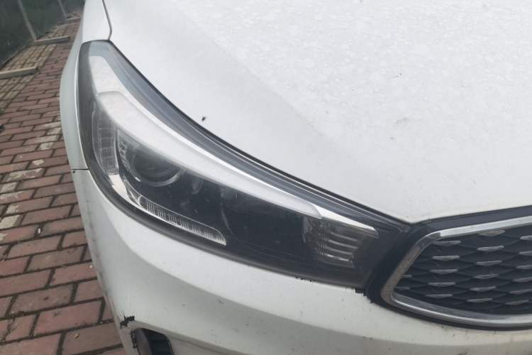 Used Kia K3 2016 1.6L Automatic GLS Right Front Headlight