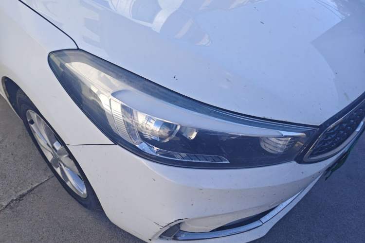 Used Kia K3 2016 1.6L Manual GLS Right Front Headlight