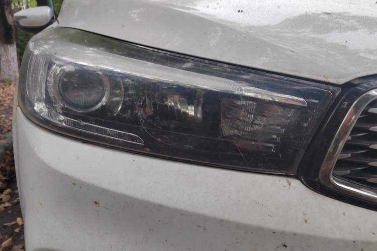 Used Kia K3 2016 1.6L Automatic with Sunroof Right Front Headlight