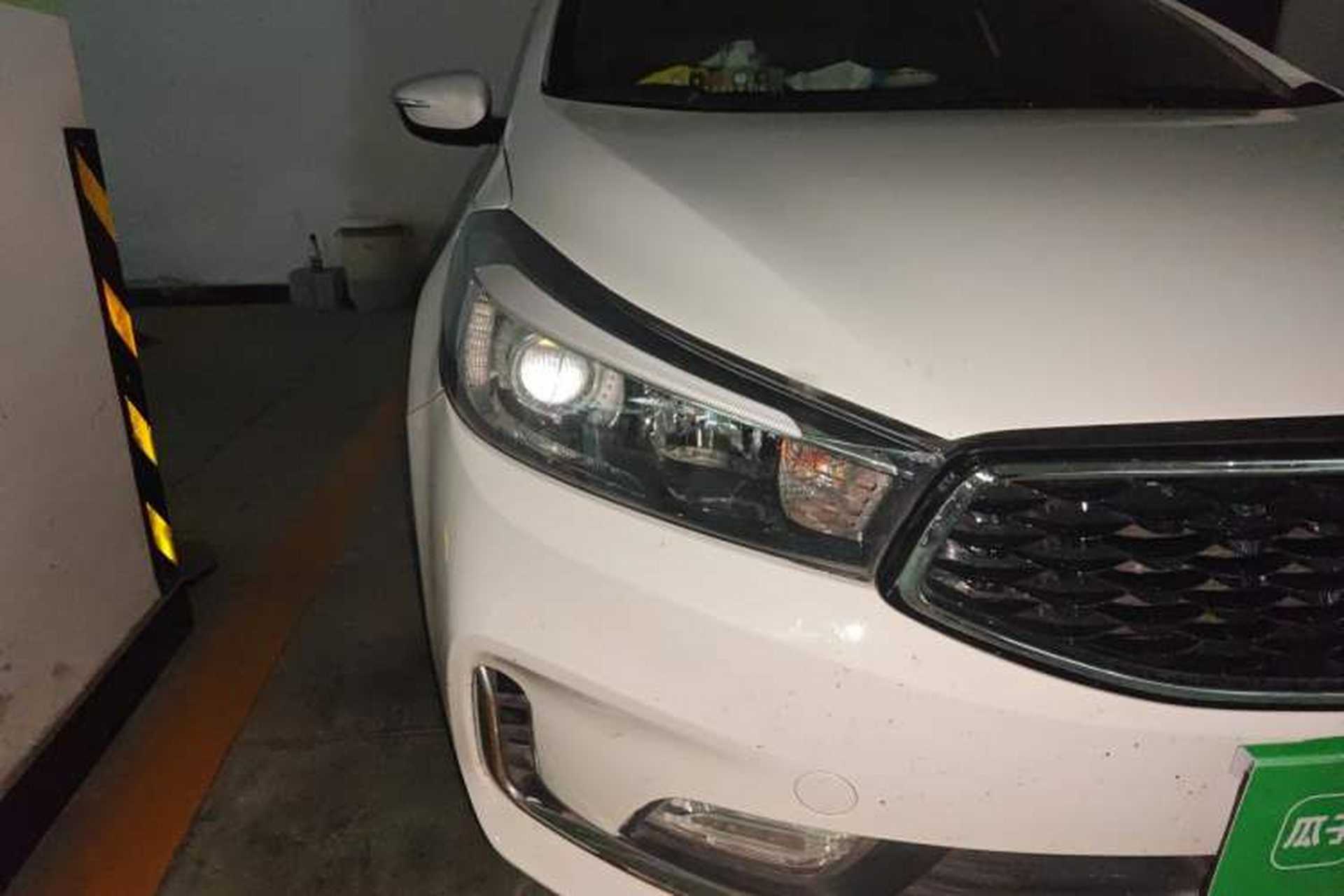 Used Kia K3 2016 1.6L Automatic GLS Right Front Headlight