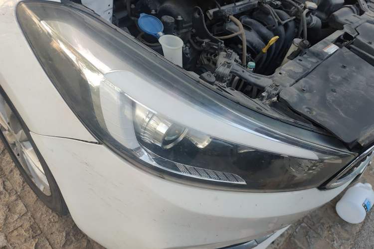 Used Kia K3 2016 1.6L Automatic GL Right Front Headlight