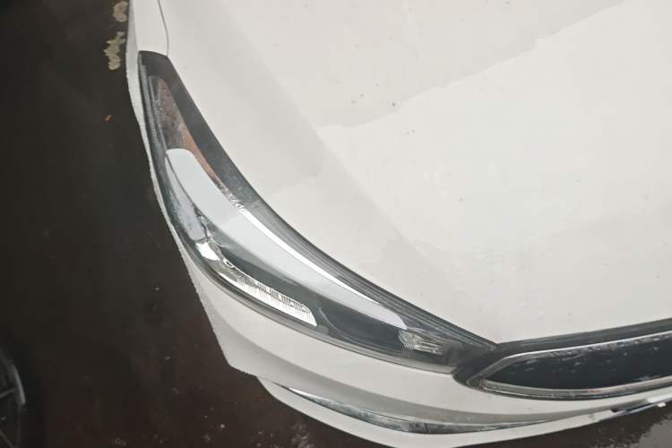Used Kia K3 2016 1.6L Automatic GL Right Front Headlight