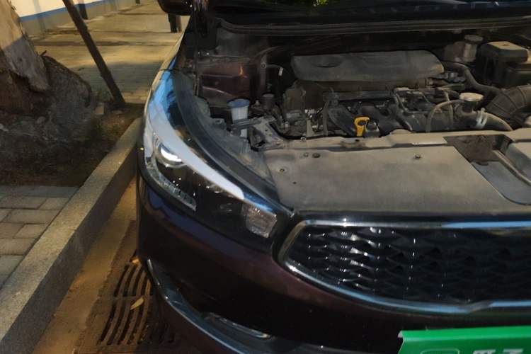 Used Kia K3 2016 1.6L Manual GL Right Front Headlight