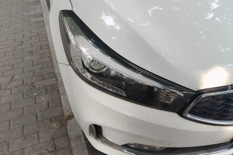 Used Kia K3 2016 1.6L Manual GLS Right Front Headlight