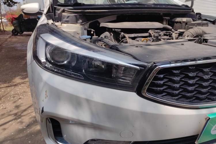 Used Kia K3 2016 1.6L Automatic GL Right Front Headlight