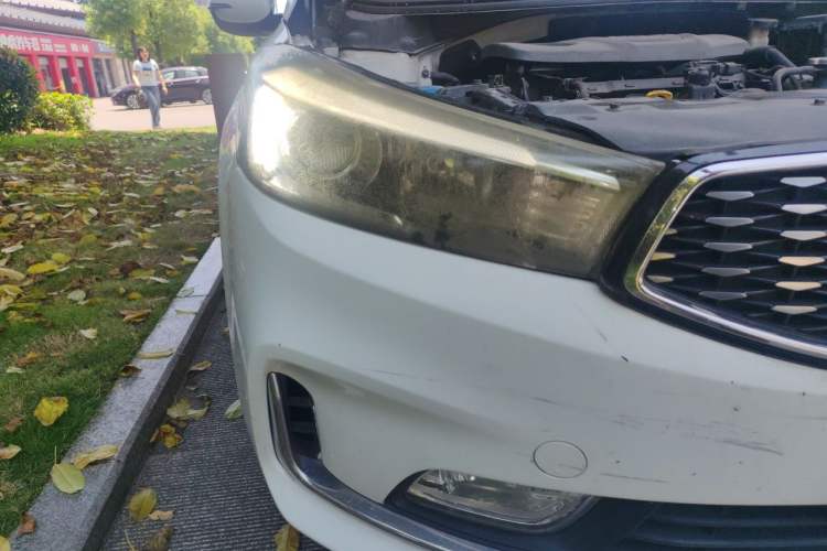 Used Kia K3 2016 1.6L Automatic GLS Right Front Headlight