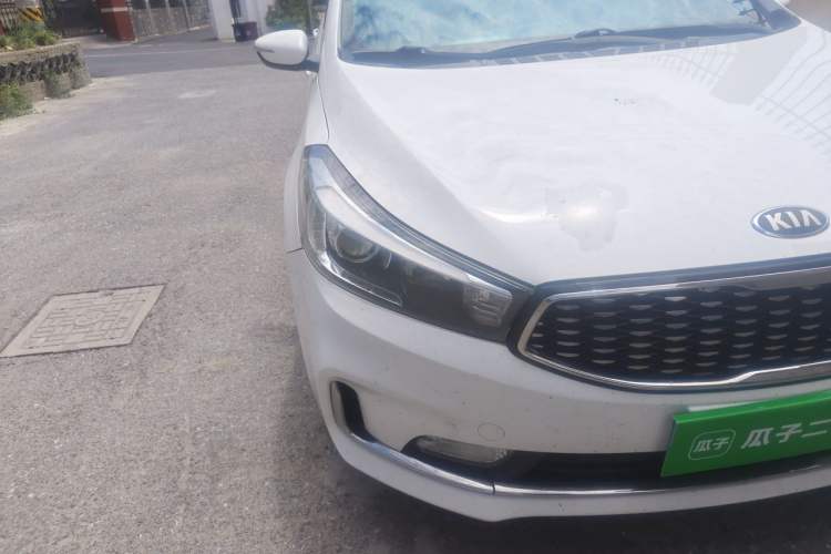 Used Kia K3 2016 1.6L Automatic GLS Right Front Headlight