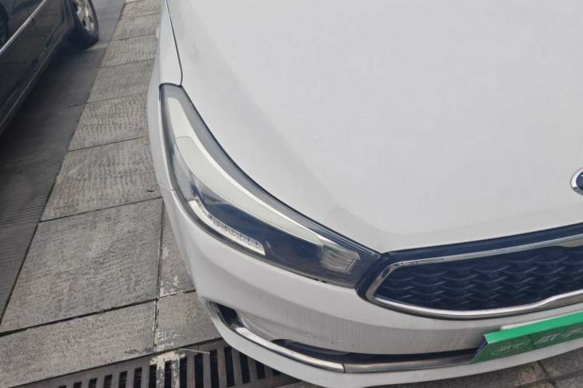 Used Kia K3 2016 1.6L Automatic GLS Right Front Headlight
