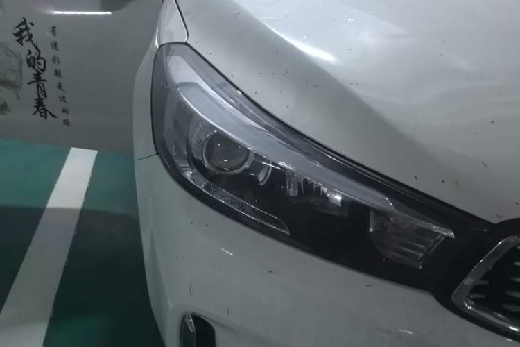 Used Kia K3 2016 1.6L Automatic GLS Right Front Headlight