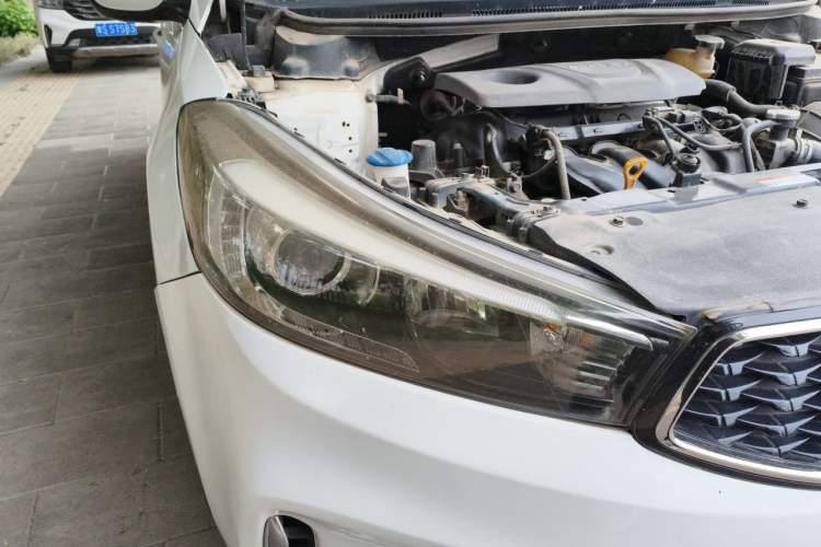 Used Kia K3 2016 1.6L Manual GLS Right Front Headlight