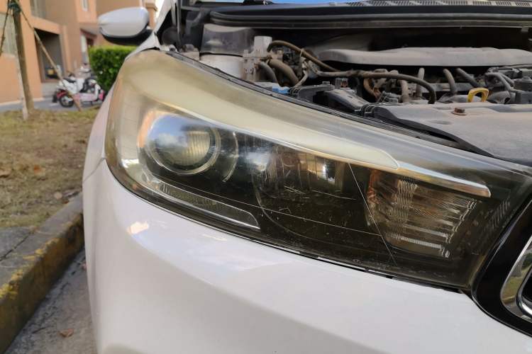 Used Kia K3 2016 1.6L Manual GL Right Front Headlight