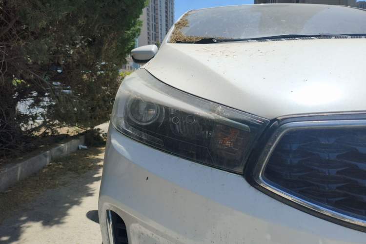 Used Kia K3 2016 1.6L Automatic GL Right Front Headlight