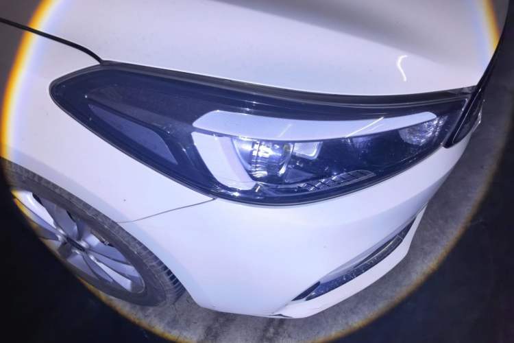 Used Kia K3 2016 1.6L Automatic GL Right Front Headlight