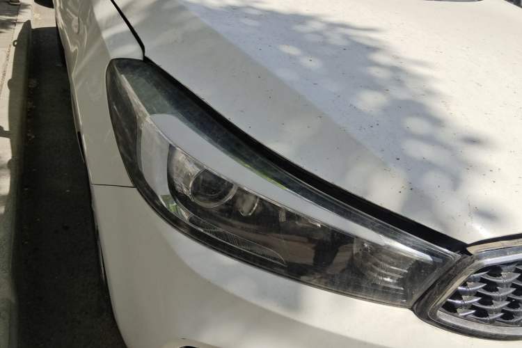Used Kia K3  Right Front Headlight