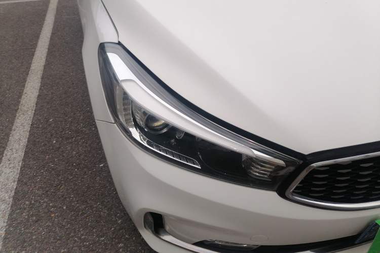 Used Kia K3 2016 1.6L Automatic GLS Right Front Headlight