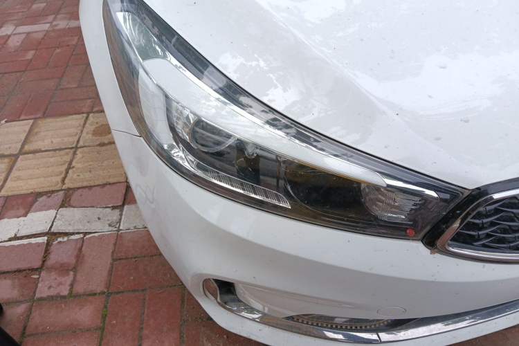 Used Kia K3 2016 1.6L Automatic GL Right Front Headlight