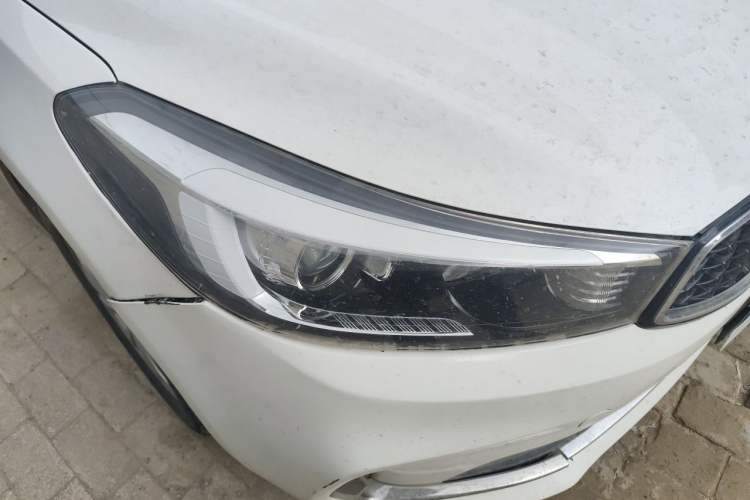 Used Kia K3 2016 1.6L Manual GL Right Front Headlight