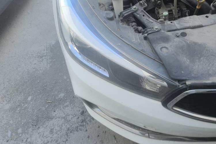 Used Kia K3 2016 1.6L Manual GL Right Front Headlight
