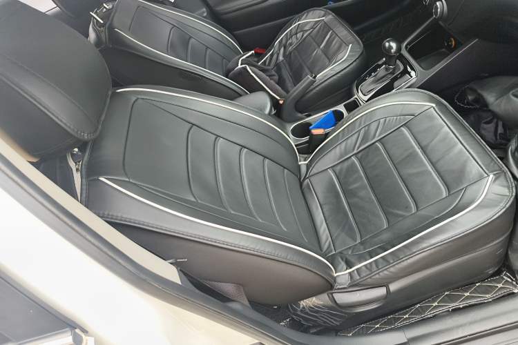 Used Kia K3 2016 1.6L Automatic GLS Right Front Seat