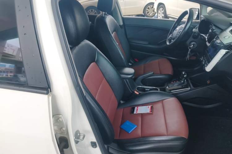 Used Kia K3 2016 1.6L Automatic GLS Right Front Seat