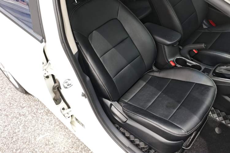 Used Kia K3 2016 1.6L Automatic GL Right Front Seat