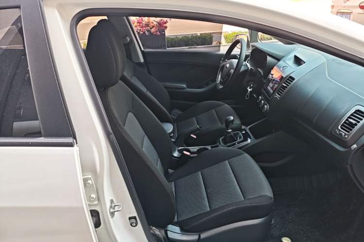 Used Kia K3 2016 1.6L Manual GL Right Front Seat