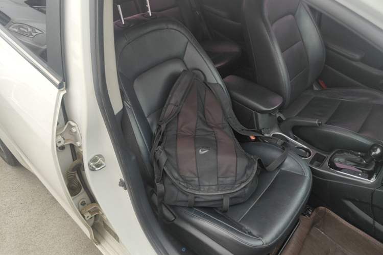 Used Kia K3 2016 1.6L Automatic GLS Right Front Seat