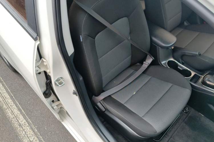 Used Kia K3 2016 1.6L Automatic GL Right Front Seat