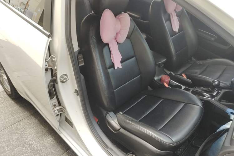 Used Kia K3 2016 1.6L Automatic GL Right Front Seat